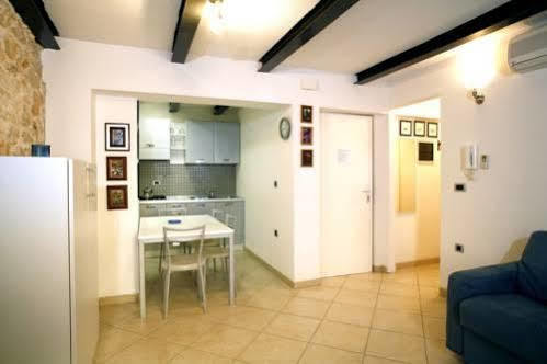 Apartments Villa Ernesta Rovinj Exteriör bild